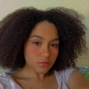 Meet your Posher, Roxayra